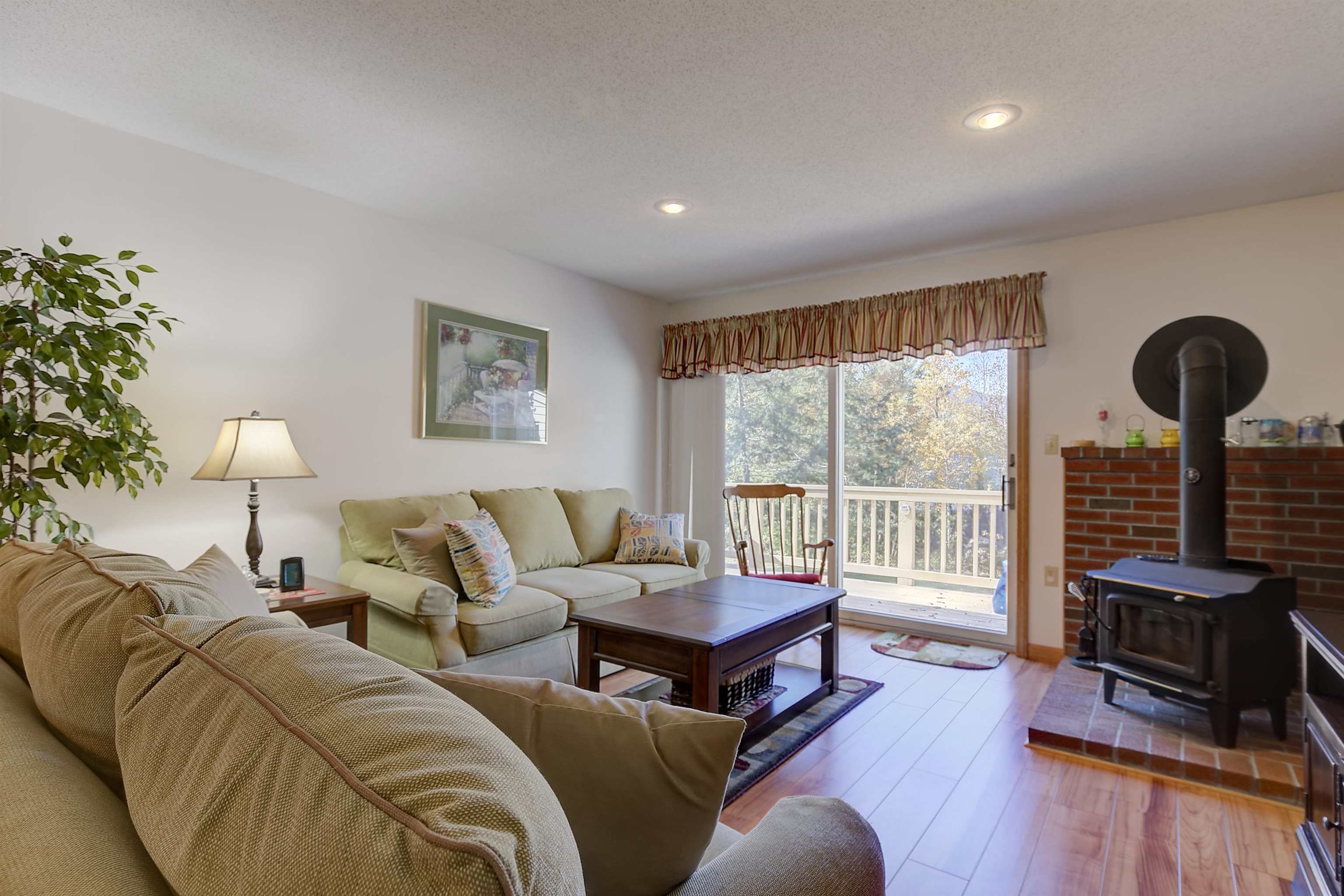 22 Northbrook Circle, Unit 7 North Conway, NH 03860 - Photo 13 of 38 Gallery Image 13
