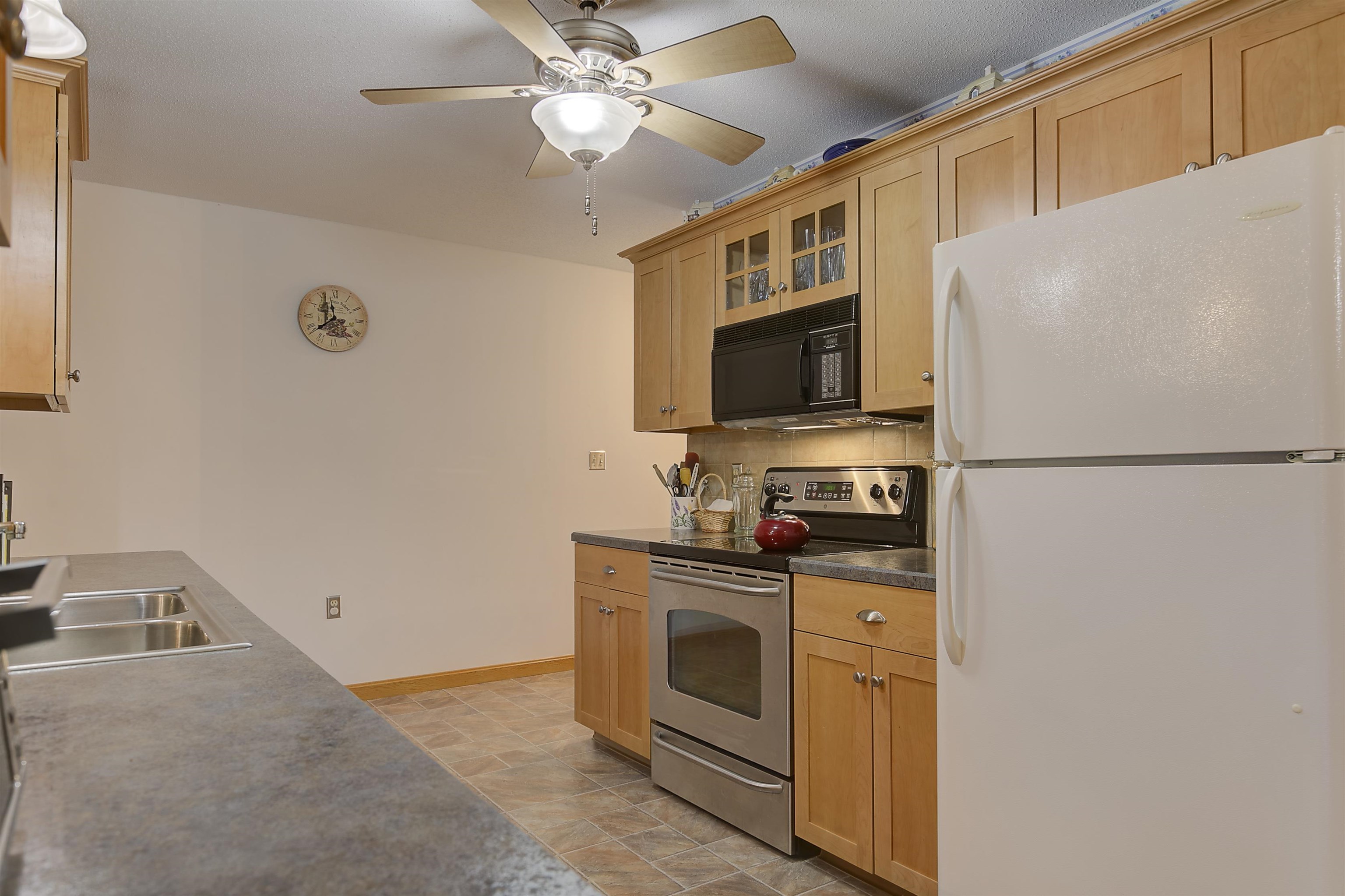 22 Northbrook Circle, Unit 7 North Conway, NH 03860 - Photo 8 of 38 Gallery Image 8