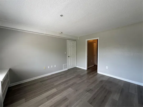 $3,200 | 406 South Cedar Avenue, Unit 104, Tampa, FL 33606