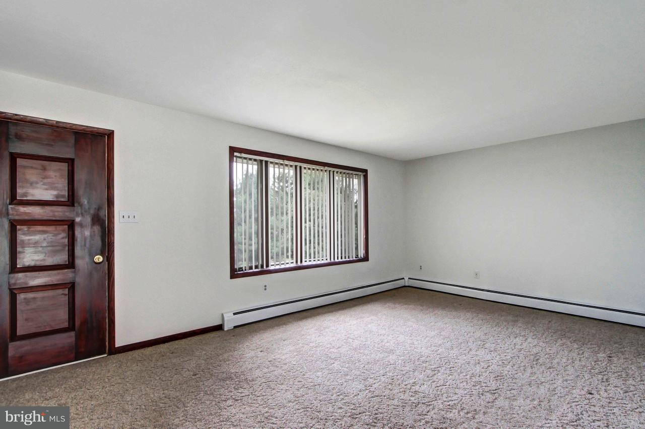 504 Fuhrman Mill Road Hanover, PA 17331 - Photo 3 of 25