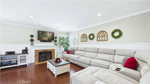 $799,900 | 27563 Open Crest Drive, Saugus, CA 91350