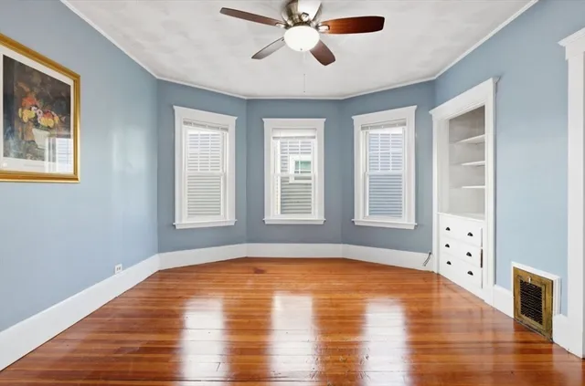 $3,200 | 20 Leslie Street, Unit 3, Boston, MA 02122