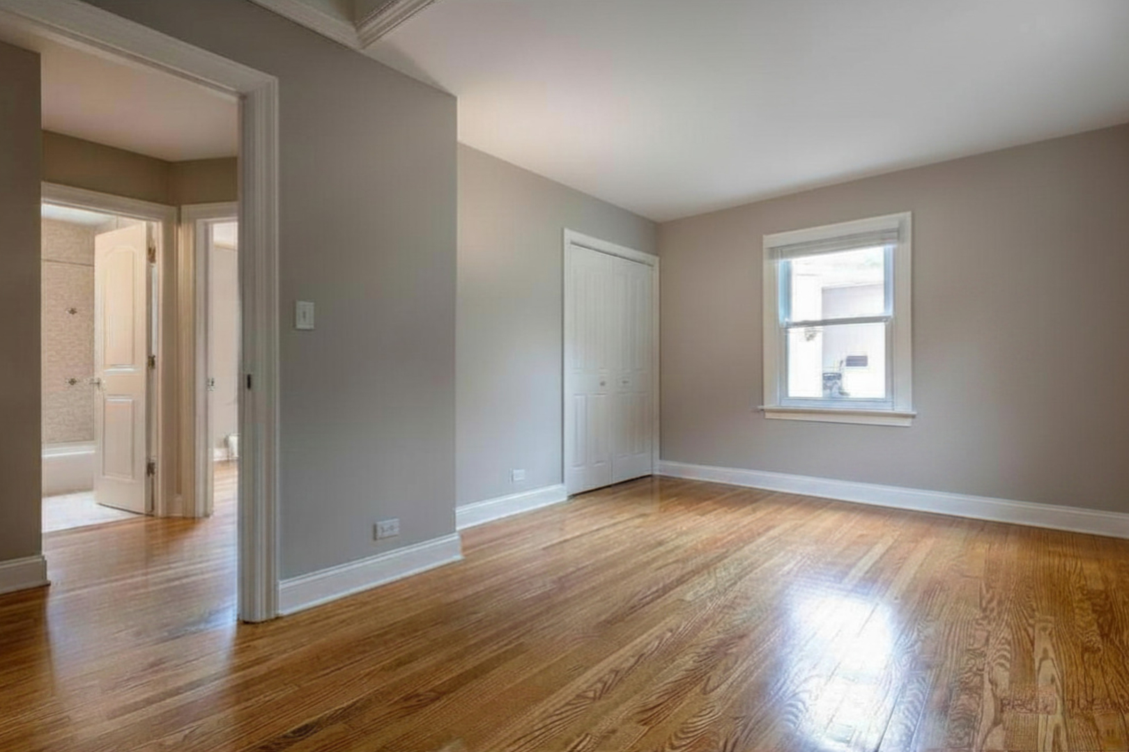310 South Summit Street Wheaton, IL 60187 - Photo 20 of 34