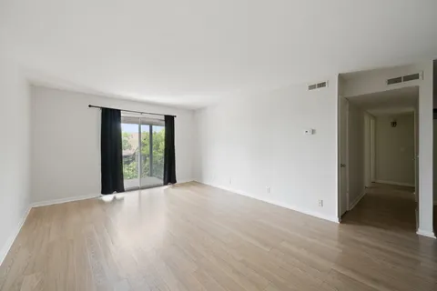 $700,000 | 555 North Dupont Avenue, Madison, TN 37115