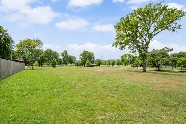 $700,000 | 555 North Dupont Avenue, Madison, TN 37115