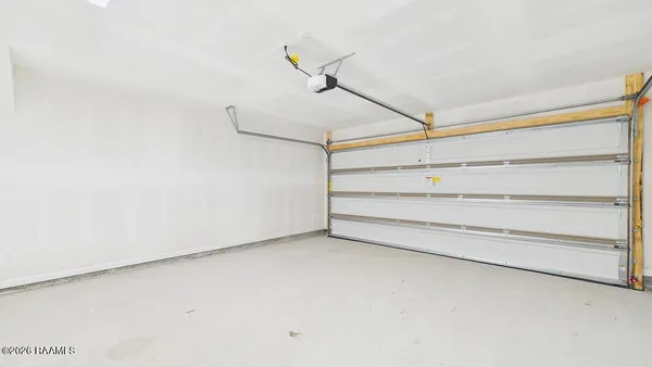 $208,500 | 164 Cottage Cove Drive, Maurice, LA 70555