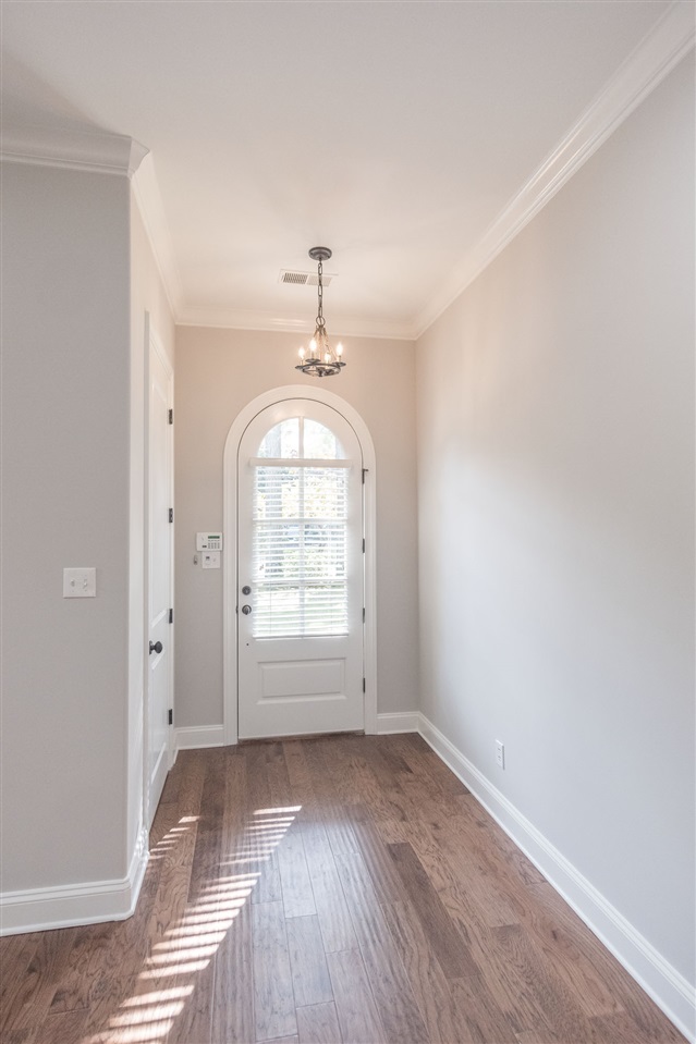 4556 Princeton Road Memphis, TN 38117 - Photo 2 of 22