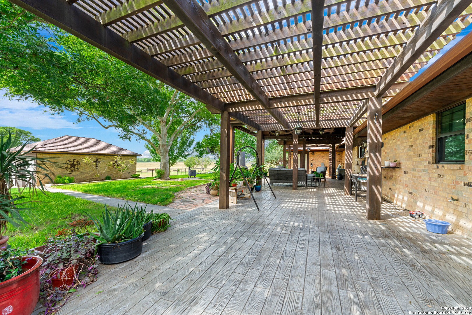 4279 Fm 791 Falls City, TX 78113 - Photo 14 of 67