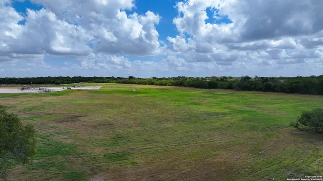 $1,800,000 | 4279 Fm 791, Falls City, TX 78113