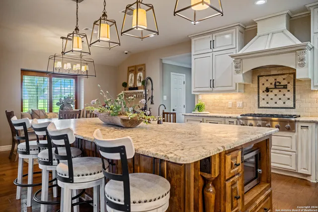 $1,800,000 | 4279 Fm 791, Falls City, TX 78113