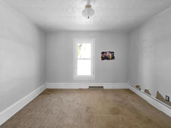 $99,900 | 126 North Tousley Avenue, New York Mills, MN 56567