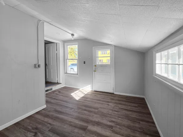 $99,900 | 126 North Tousley Avenue, New York Mills, MN 56567