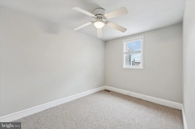 $2,750 | 158 Green Lane, Philadelphia, PA 19127