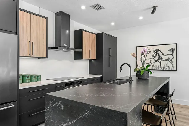 $999,999 | 4310 Buttonwood Drive, Delray Beach, FL 33445