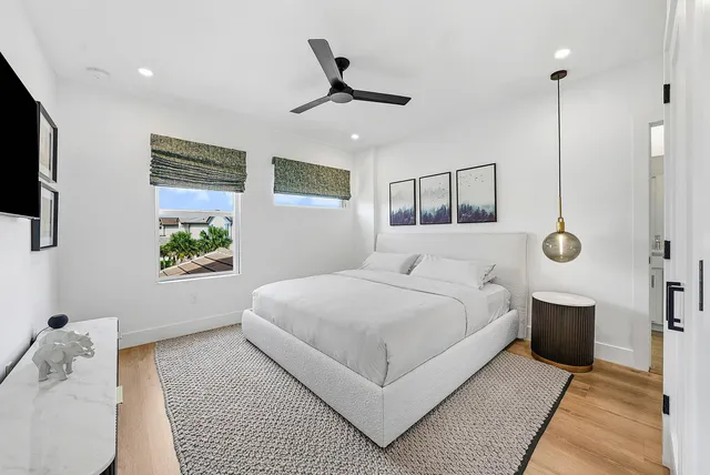 $999,999 | 4310 Buttonwood Drive, Delray Beach, FL 33445