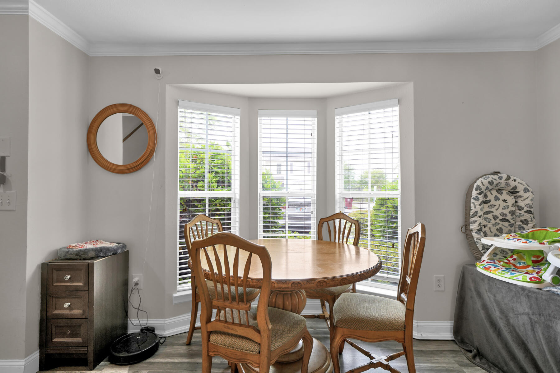 562 Wingspan Way Crestview, FL 32536 - Photo 5 of 23 a dining room with furniture and window
