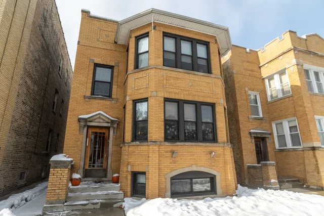 $649,900 | 5834 North Maplewood Avenue, Chicago, IL 60659