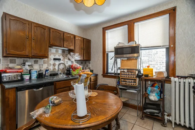 $649,900 | 5834 North Maplewood Avenue, Chicago, IL 60659