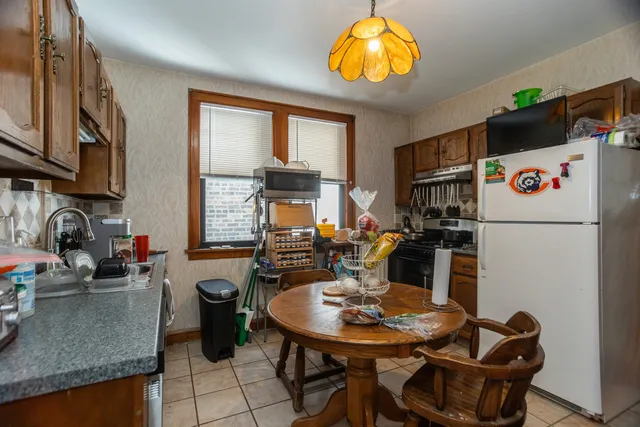 $649,900 | 5834 North Maplewood Avenue, Chicago, IL 60659