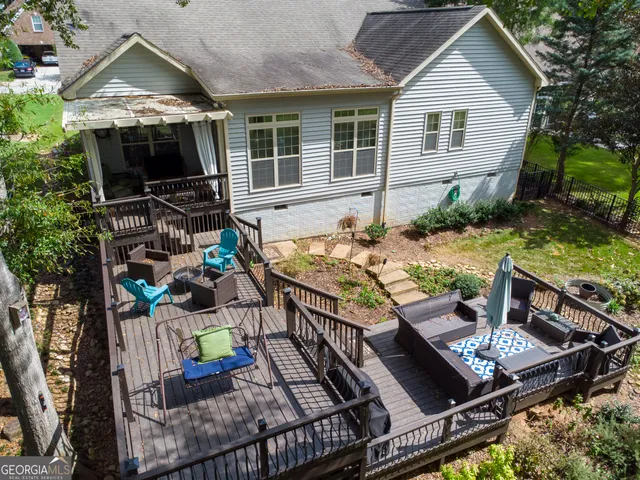 a view of outdoor space yard and patio