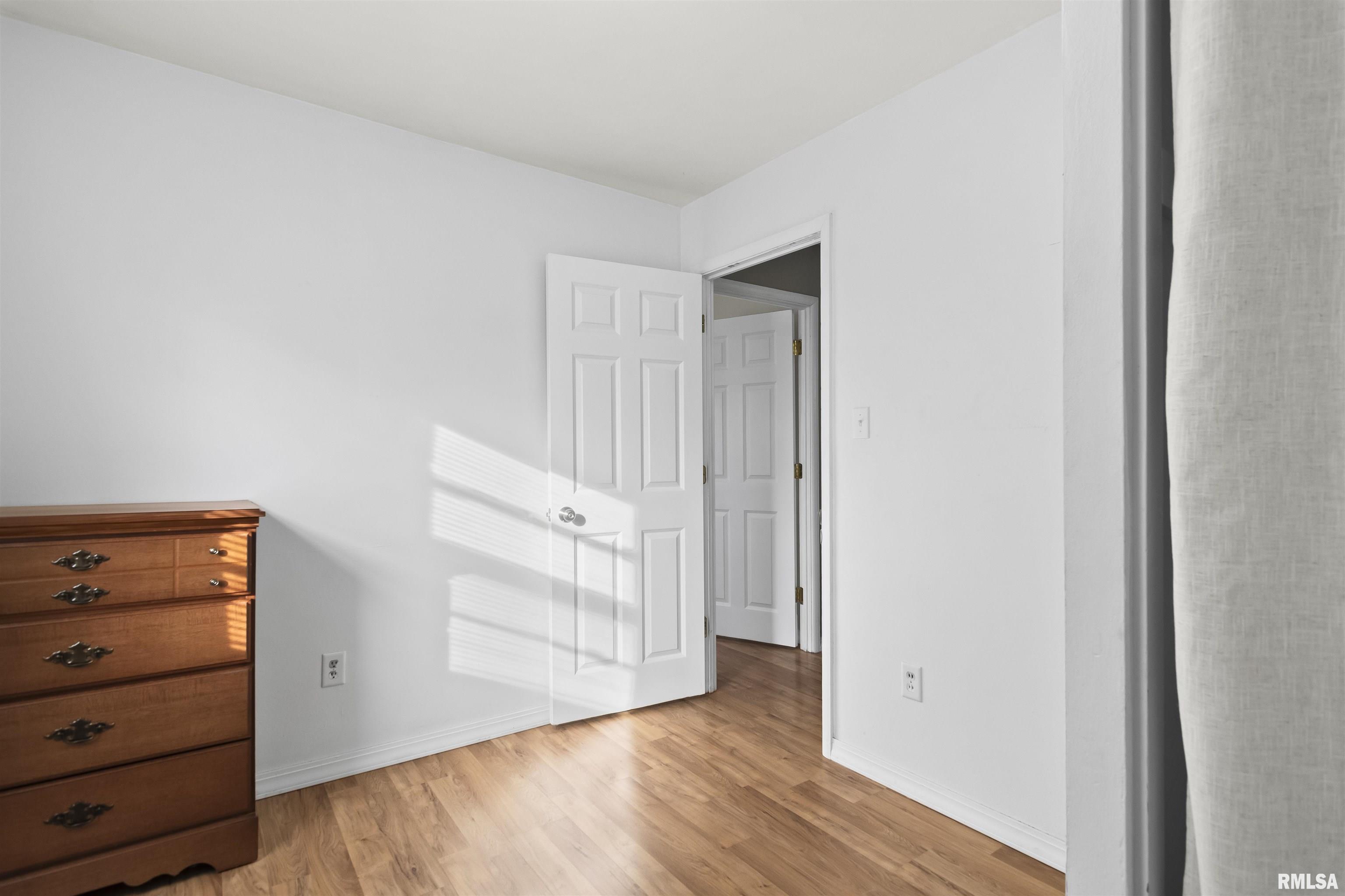 1104 Johnson Lane Springfield, IL 62702 - Photo 20 of 68