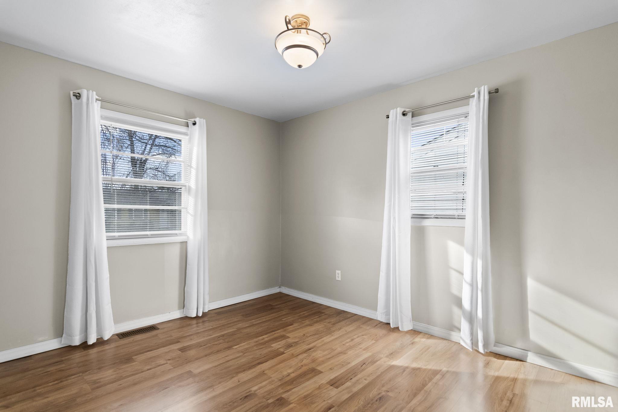 1104 Johnson Lane Springfield, IL 62702 - Photo 40 of 68