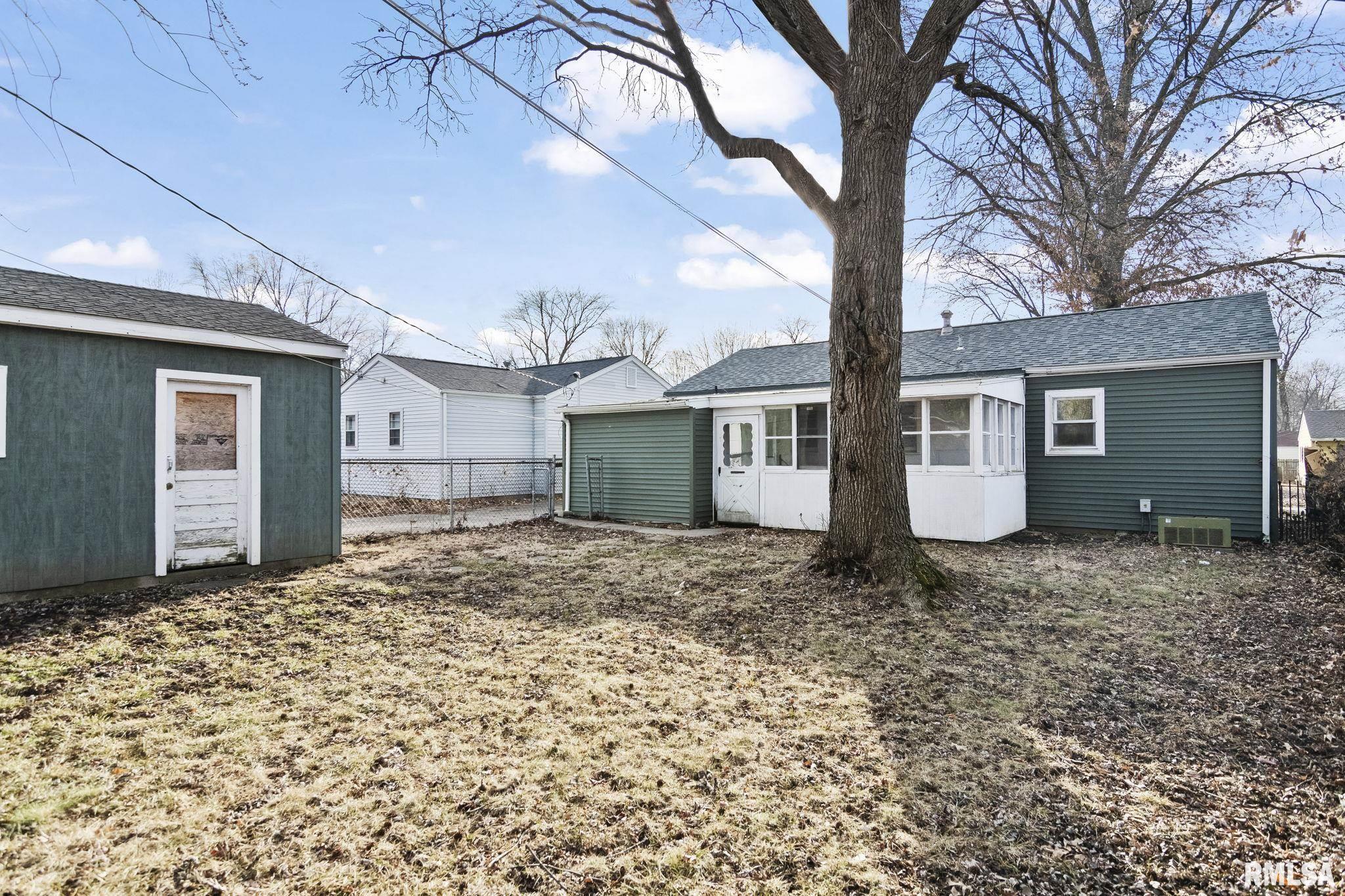 1104 Johnson Lane Springfield, IL 62702 - Photo 44 of 68