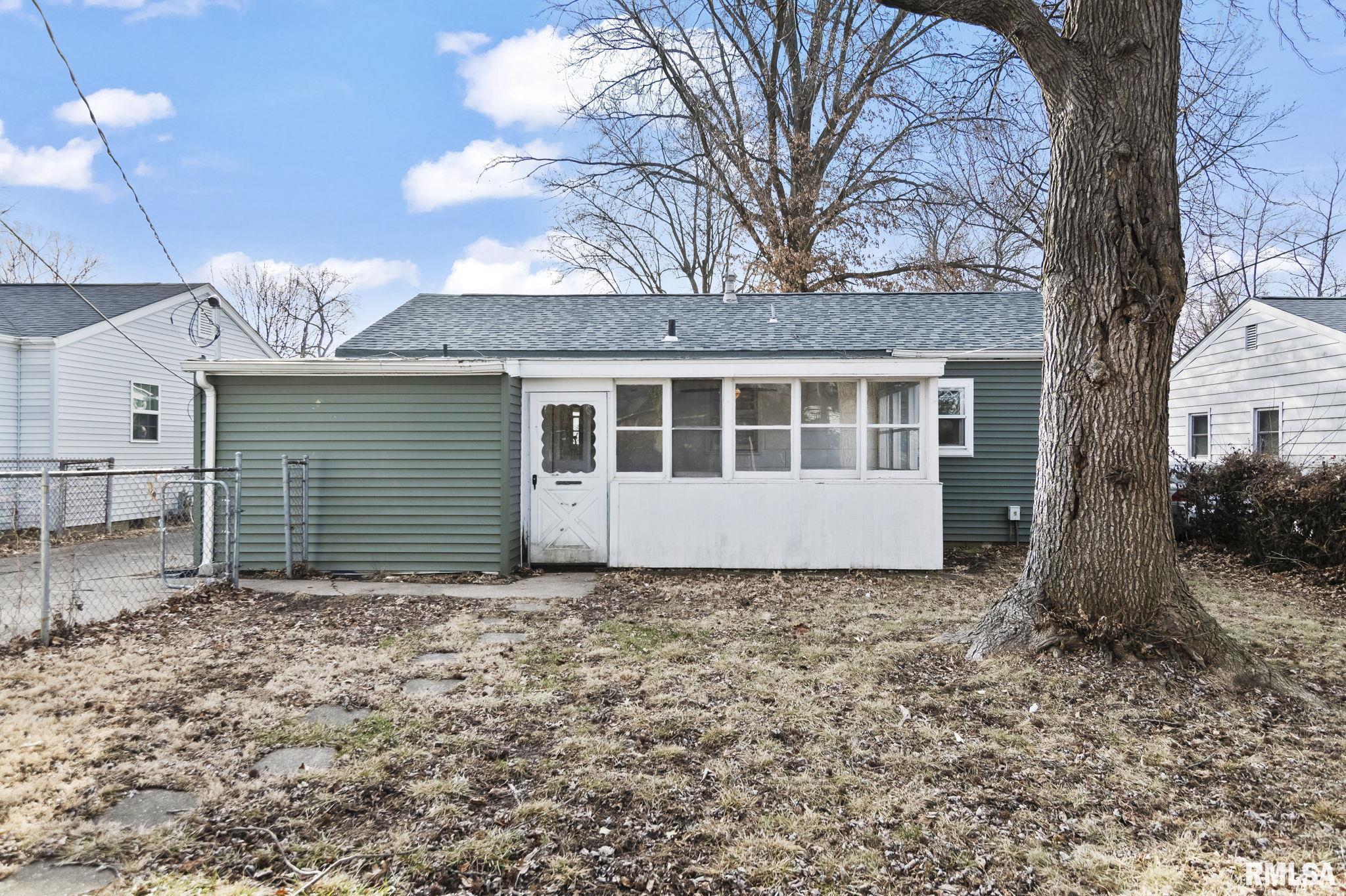 1104 Johnson Lane Springfield, IL 62702 - Photo 51 of 68