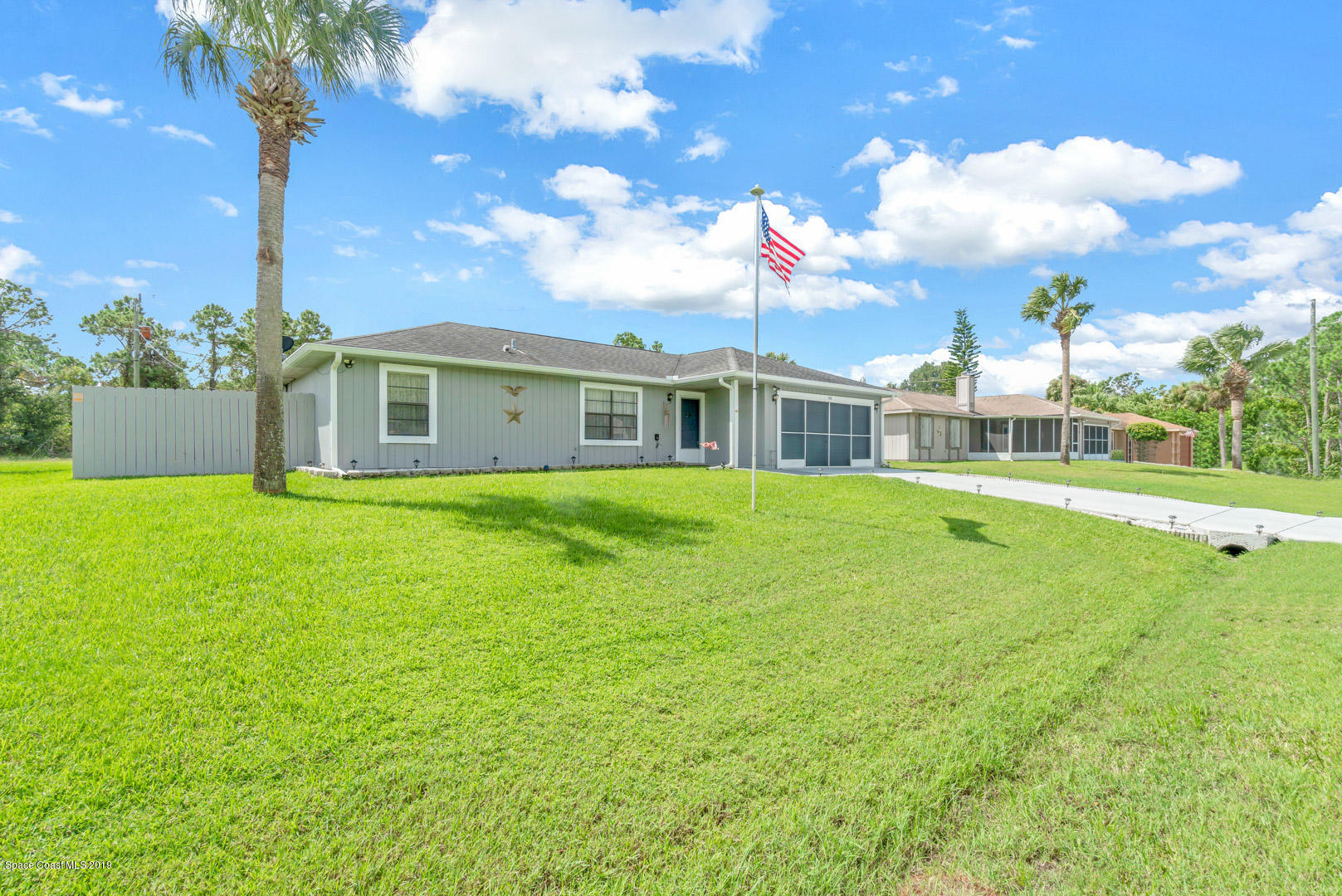 660 Bryant Road Palm Bay, FL 32908 - Photo 44 of 52 exterior (45 of 54)