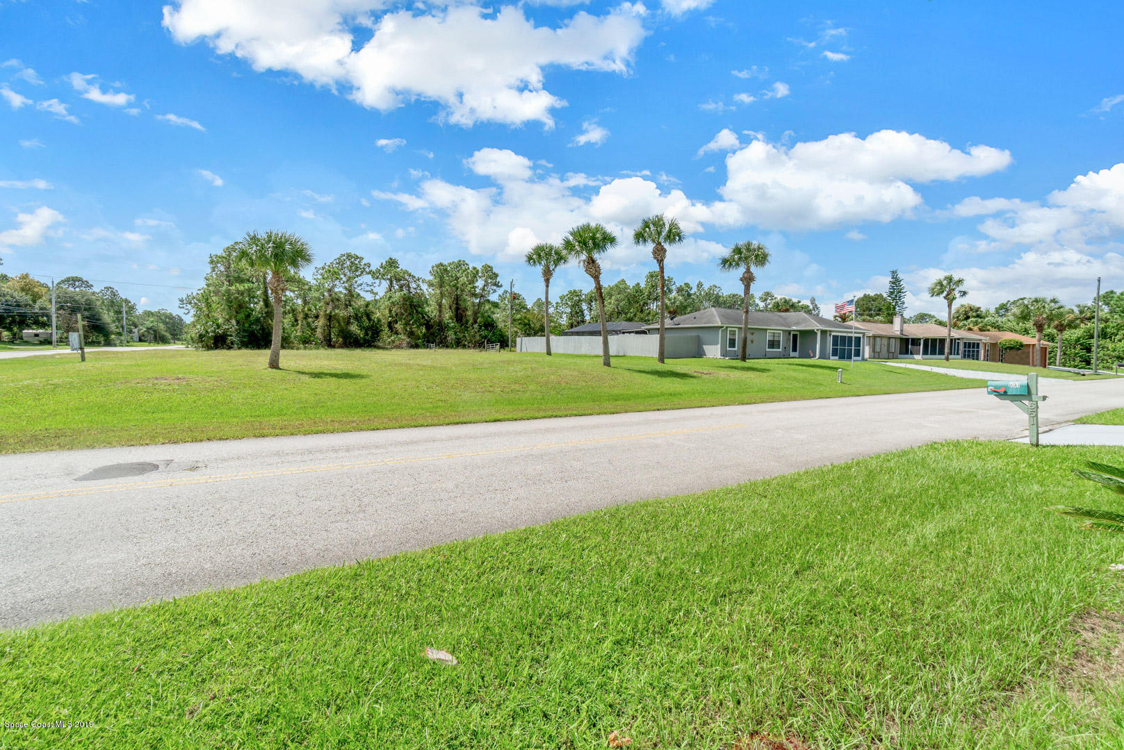660 Bryant Road Palm Bay, FL 32908 - Photo 46 of 52 exterior (48 of 54)