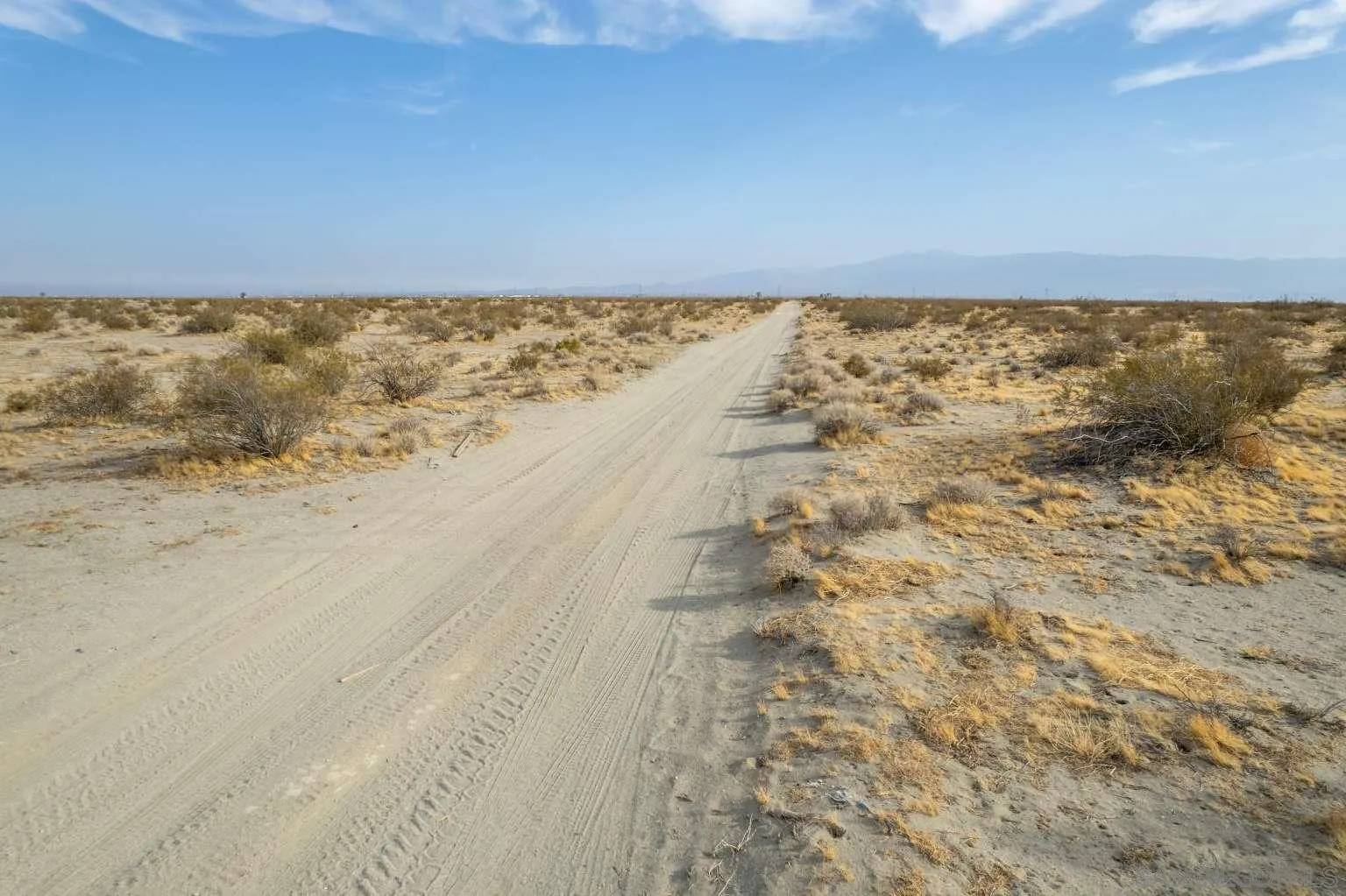 0 Keats Road, Unit 10 Adelanto, CA 92301 - Photo 22 of 39 a view of beach and ocean