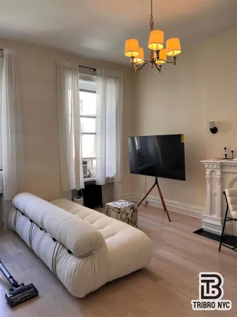 $4,650 | 294 3rd Avenue, Unit 4B | Gramercy