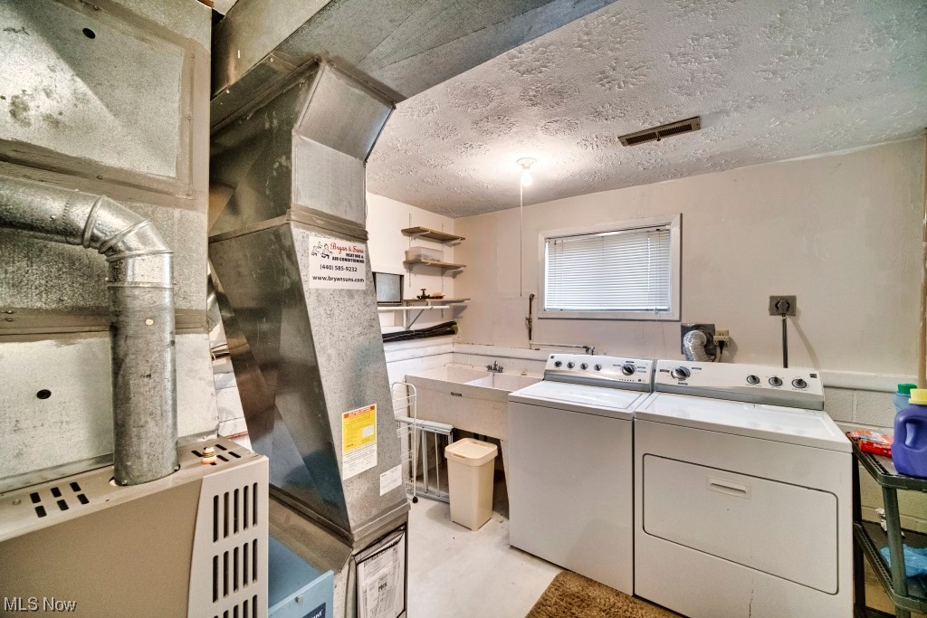 6046 Collins Road Mentor, OH 44060 - Photo 19 of 31 Laundry Room located on the lower level.