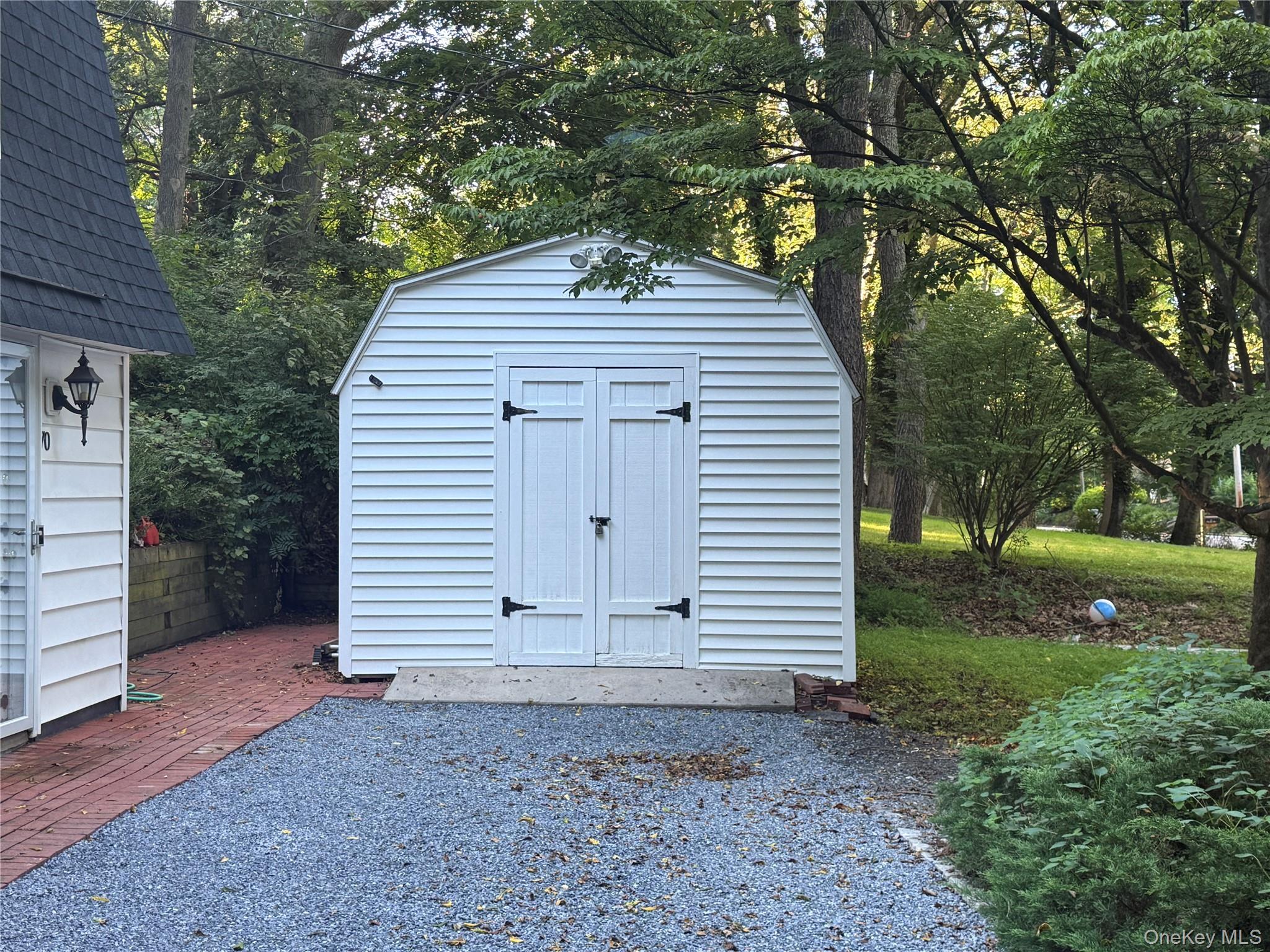 70 Rinaldo Road Northport, NY 11768 - Photo 7 of 8 Gallery Image 7