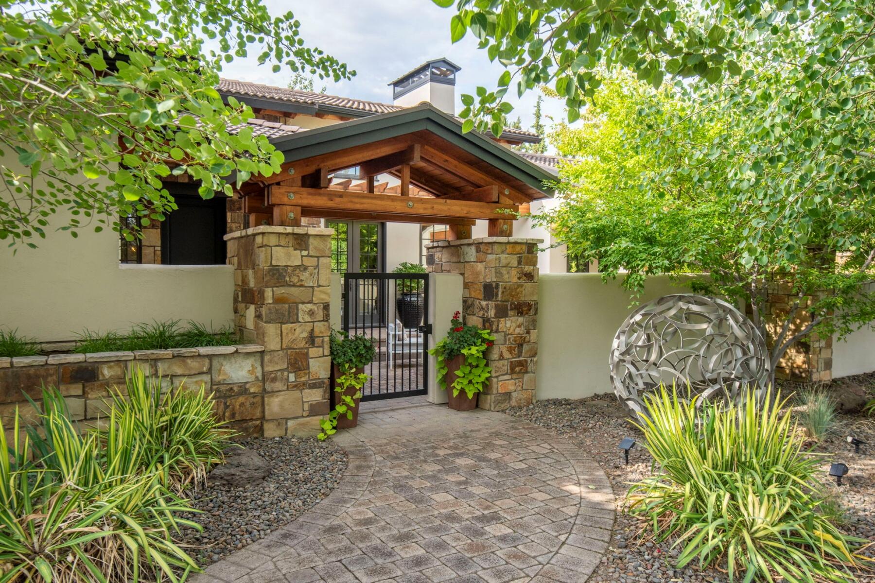 23062 Canyon View Loop Bend, OR 97701 - Photo 1 of 64 batch_5-web-or-mls-DSC_1881