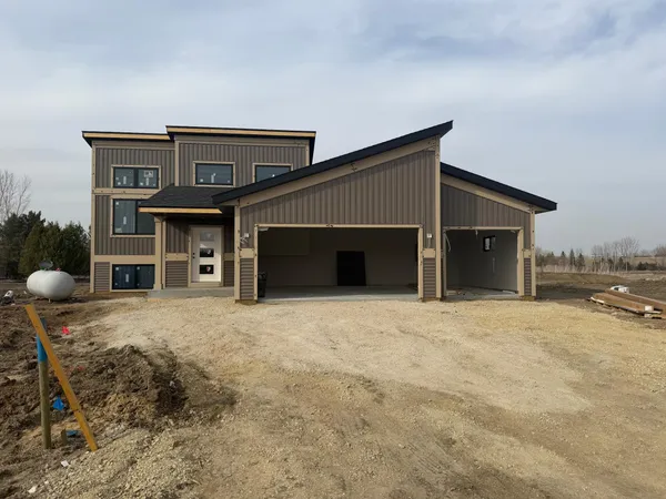 $404,900 | 907 14th Avenue Northwest, Kasson, MN 55944