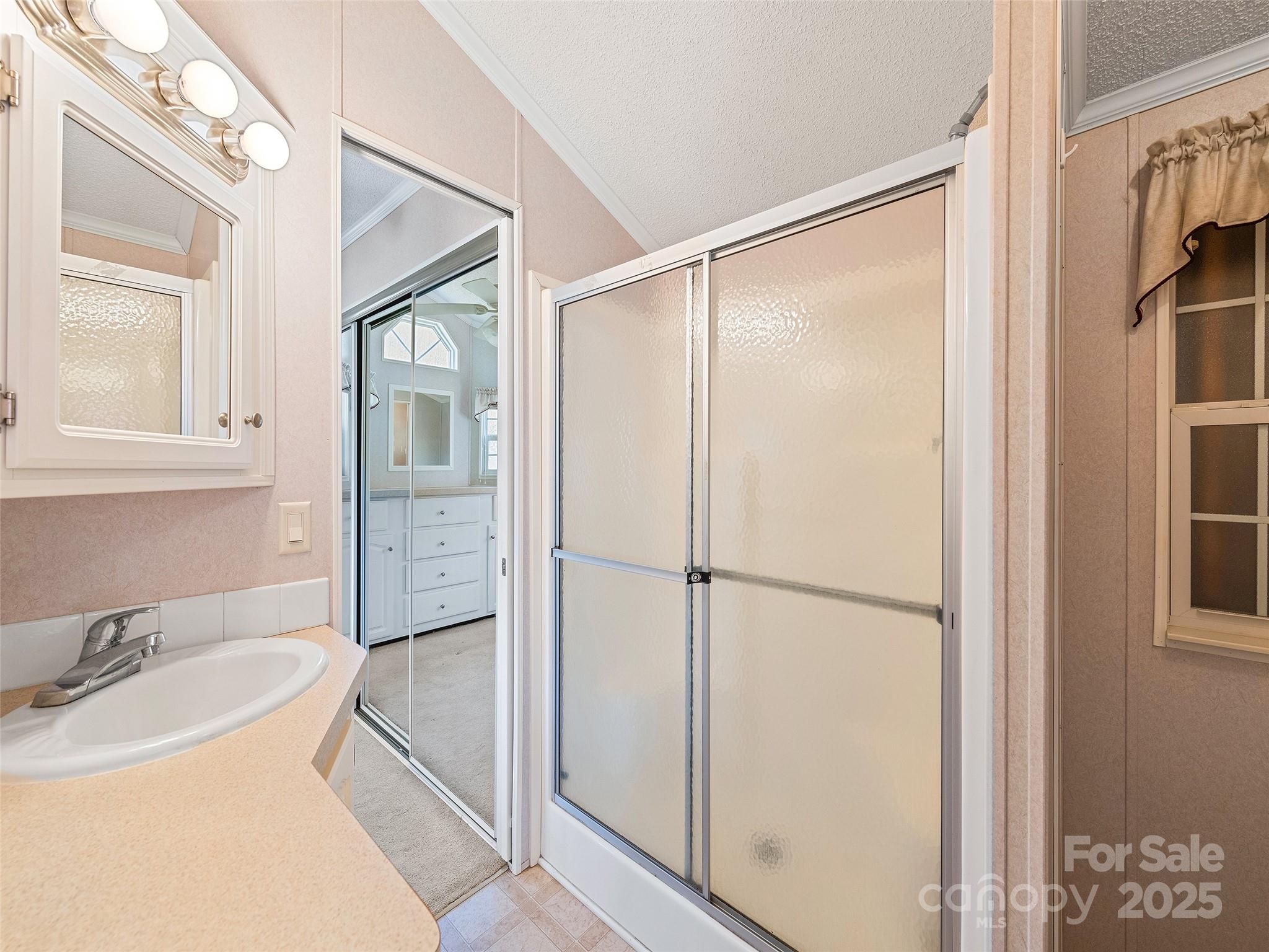 93 Merry Way Clyde, NC 28721 - Photo 20 of 24 Gallery Image 20