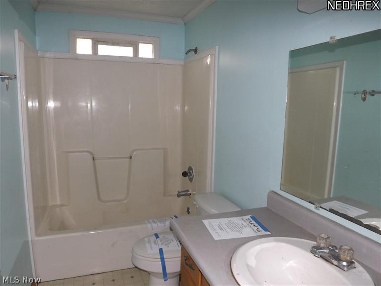 824 Cherry Road Northwest Massillon, OH 44647 - Photo 5 of 12 Gallery Image 5