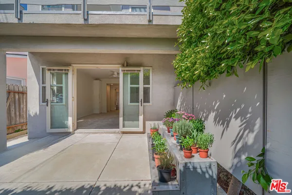 $4,350 | 726 West 37th Street, San Pedro, CA 90731