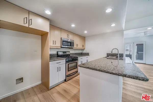 $4,350 | 726 West 37th Street, San Pedro, CA 90731