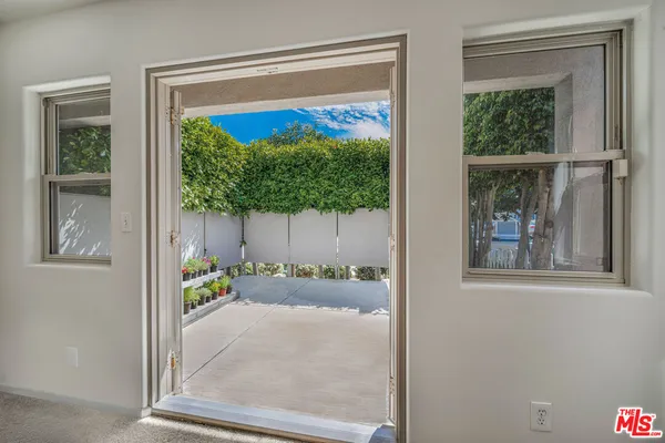 $4,350 | 726 West 37th Street, San Pedro, CA 90731