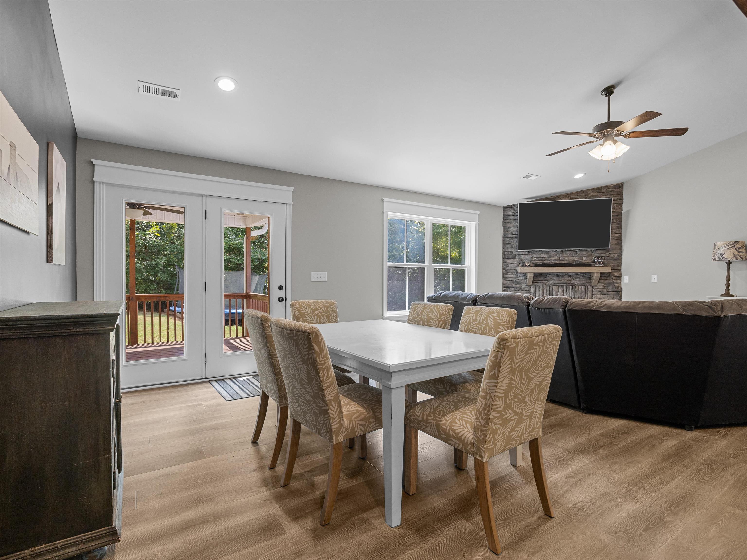 10938 Reidville Road Greer, SC 29651 - Photo 13 of 46