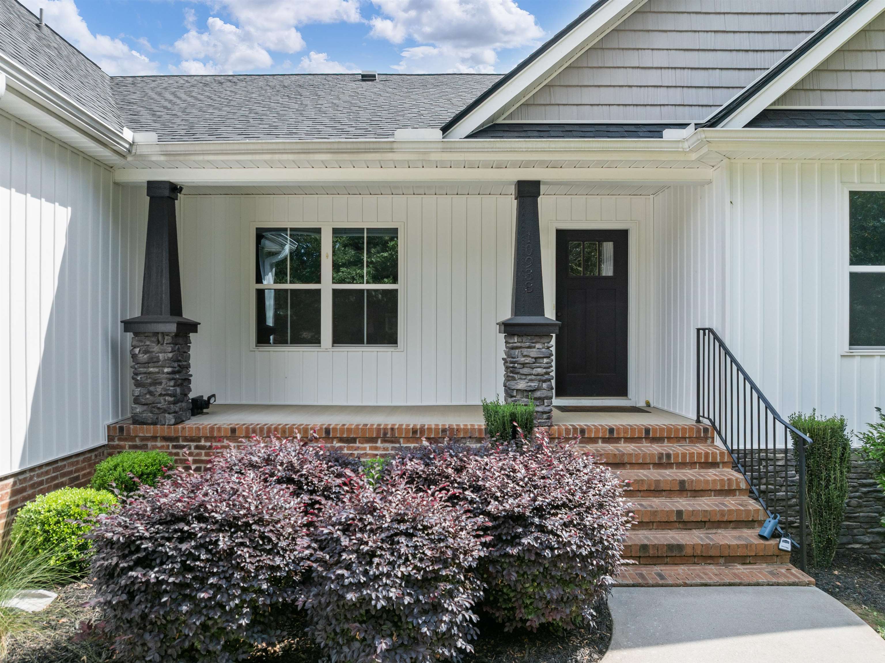 10938 Reidville Road Greer, SC 29651 - Photo 2 of 46