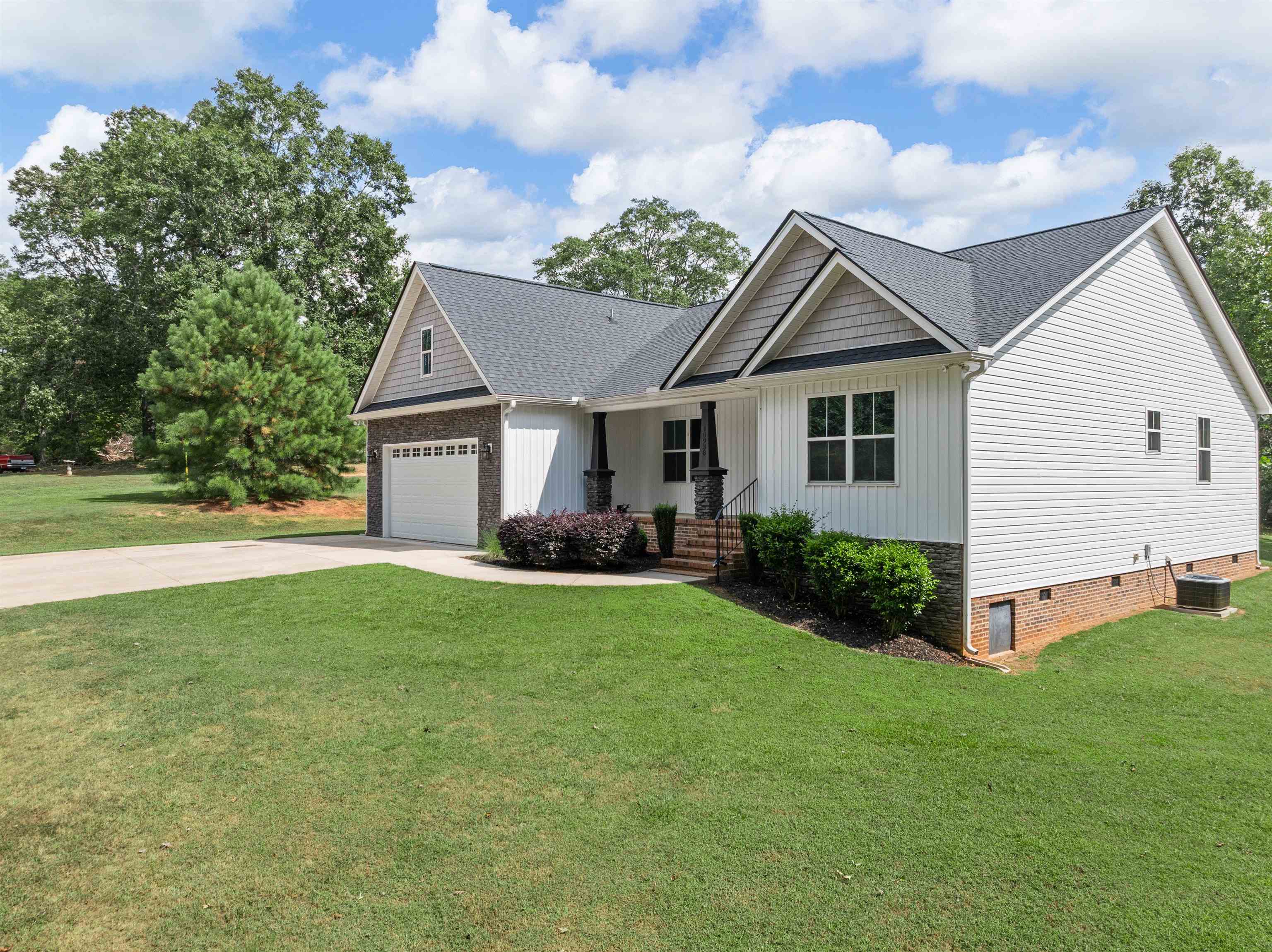 10938 Reidville Road Greer, SC 29651 - Photo 44 of 46