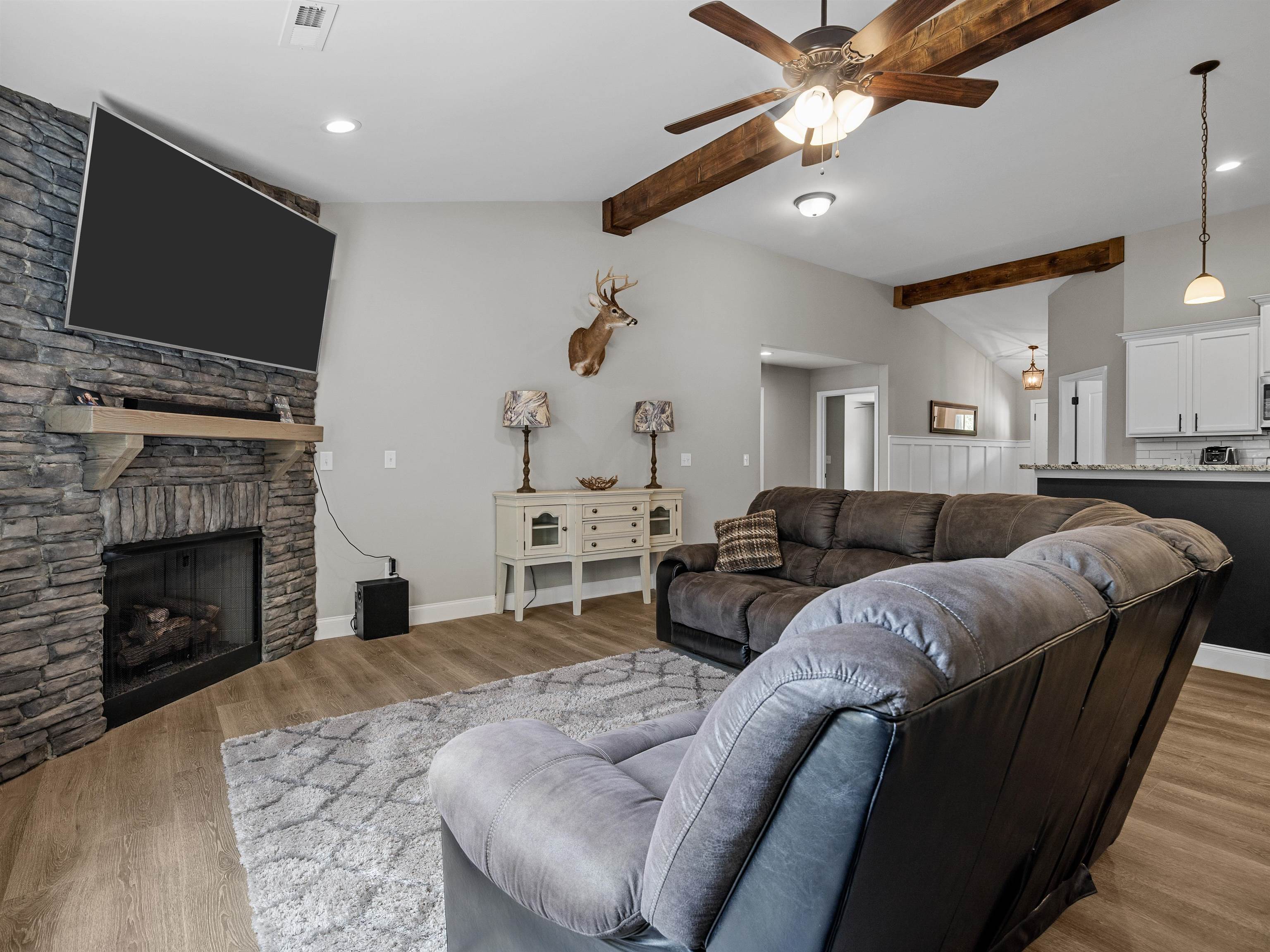 10938 Reidville Road Greer, SC 29651 - Photo 5 of 46