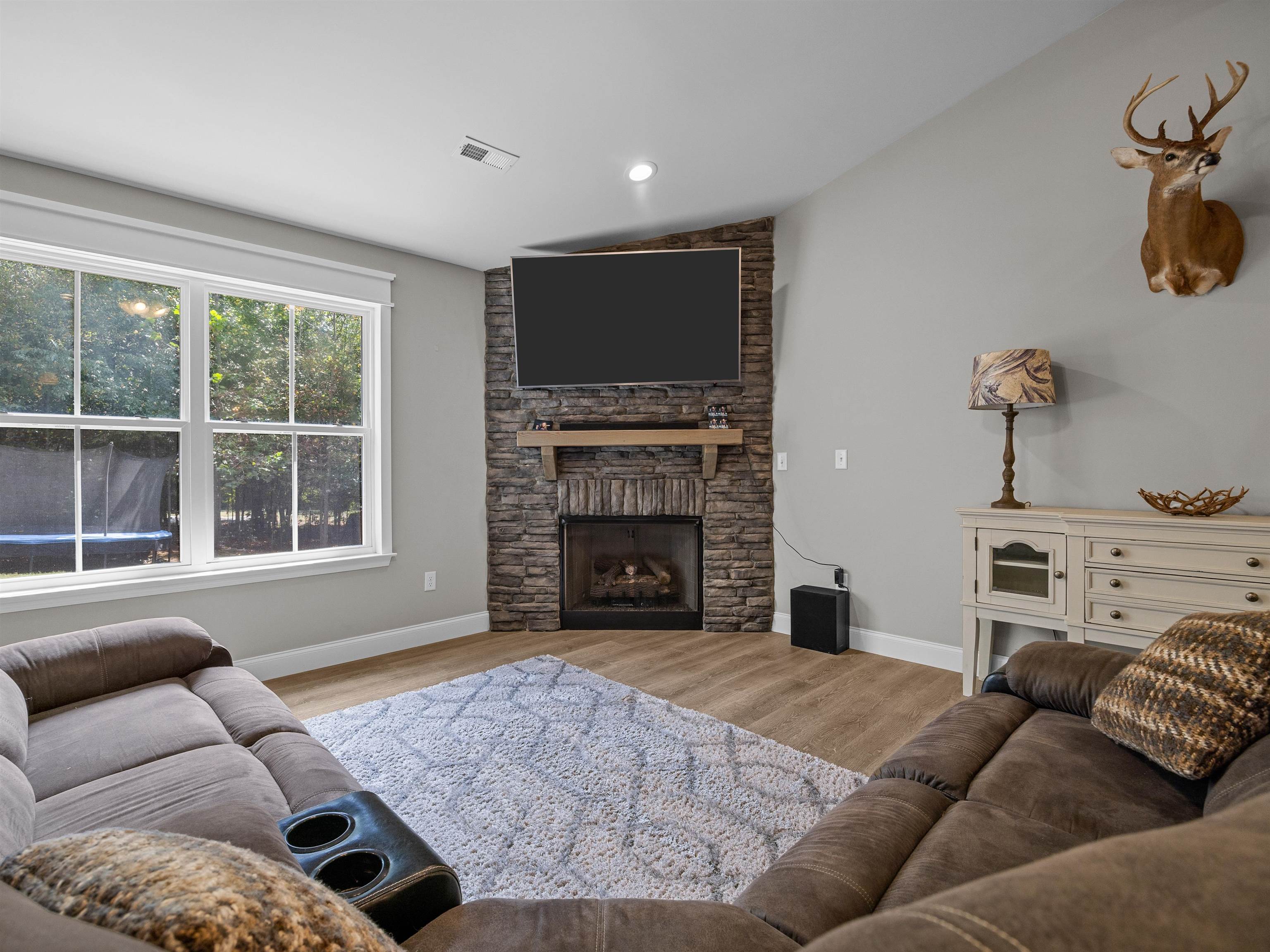 10938 Reidville Road Greer, SC 29651 - Photo 6 of 46