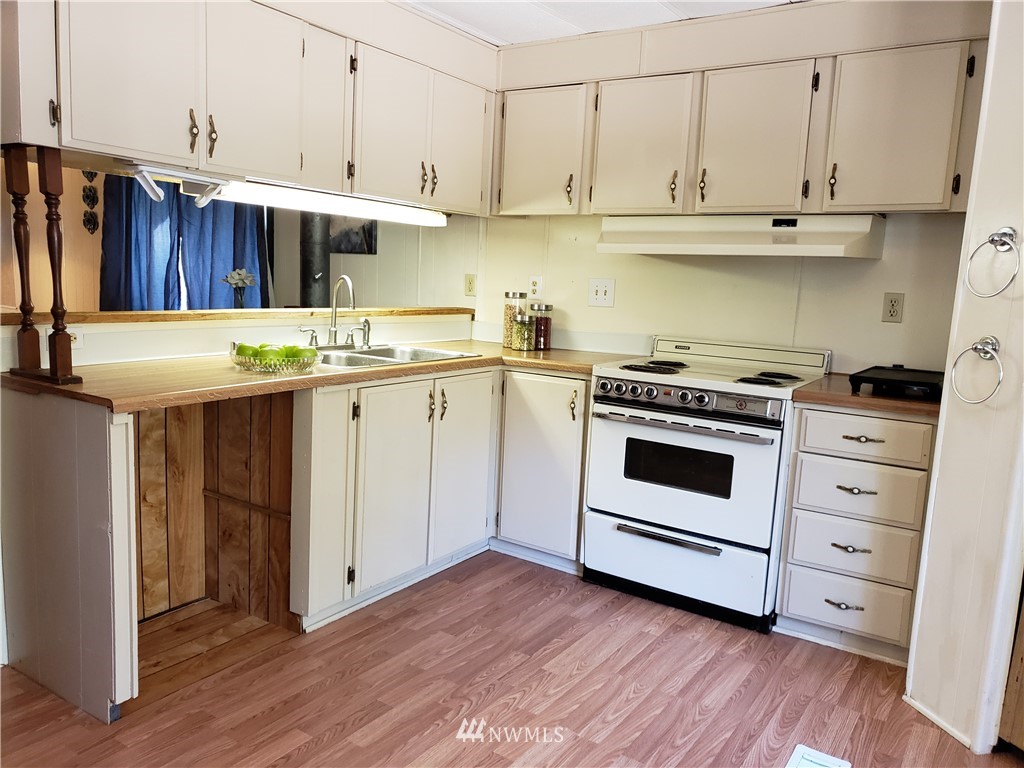 13626 Madrona Road Southwest Port Orchard, WA 98367 - Photo 8 of 17 Gallery Image 8