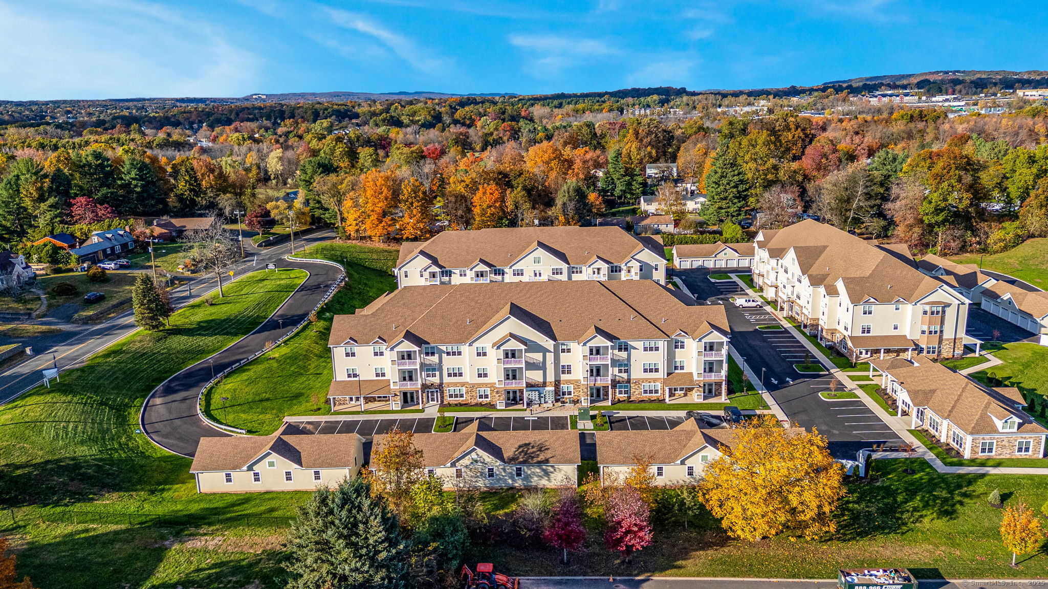 104 Episcopal Road, Unit 1 Berlin, CT 06037 - Photo 7 of 27 an aerial view of multiple house