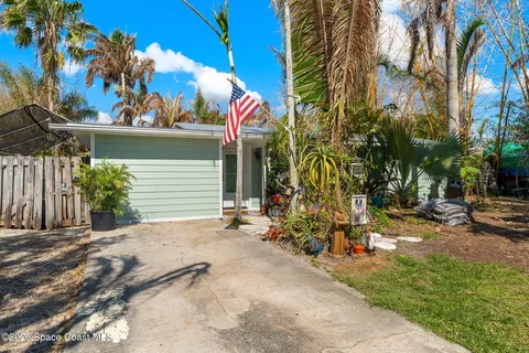 a view of a house with a patio