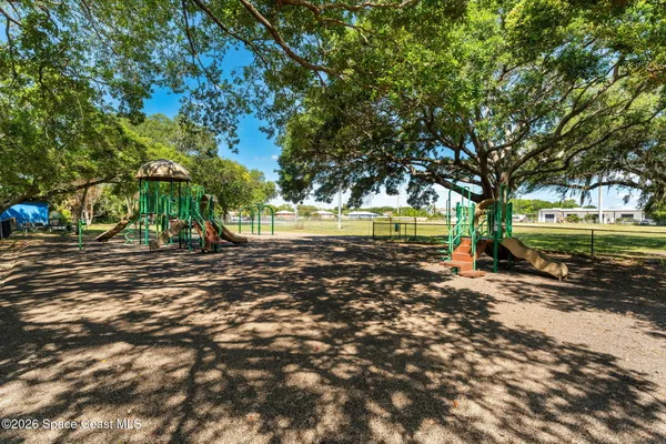 $325,000 | 1852 Glenwood Drive, Melbourne, FL 32935